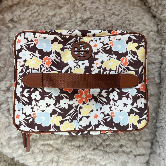 NWOT Tory Burch Toiletry Bag/Kit - Picture 1 of 8